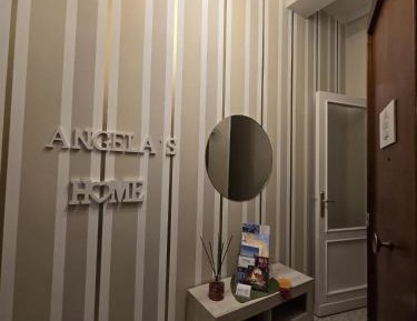 Three-Bedroom Apartment with Balcony
