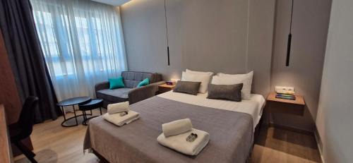 Luxury Triple Room