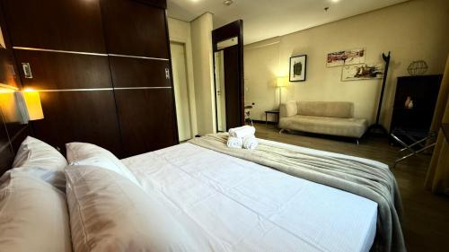 Queen Suite