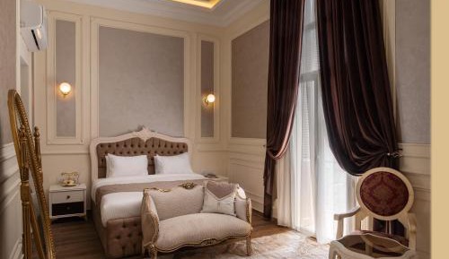 Suite with Balcony
