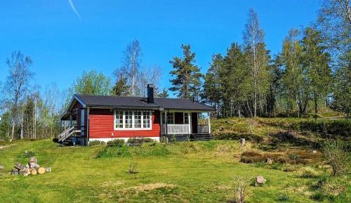 Two-Bedroom Holiday Home