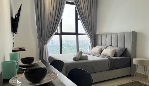 Room #1262526531