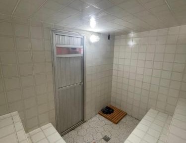 Suite with Pool View