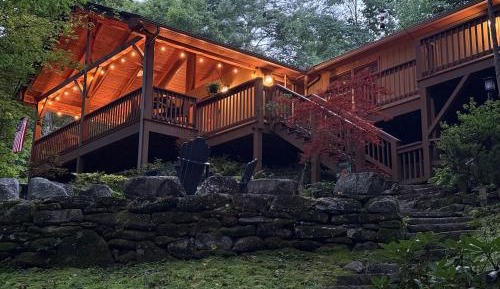 Three-Bedroom Holiday Home 