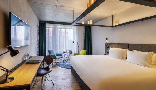 Superior King Room