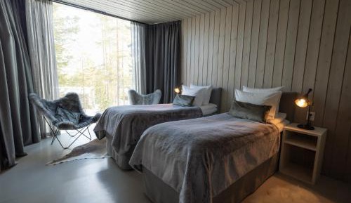 Twin Room with View