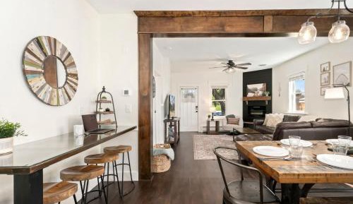 Four-Bedroom Holiday Home