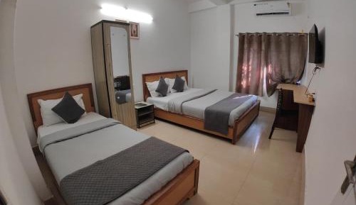 Classic Triple Room