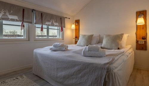 Double Room with Lake View