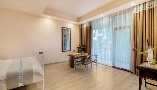 Deluxe Junior Suite
