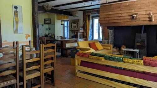 Superior One-Bedroom Apartment