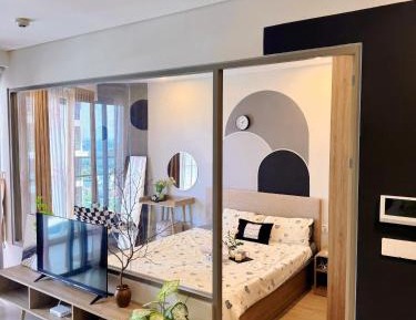 Two-Bedroom Apartment with Balcony