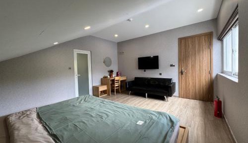 King Room