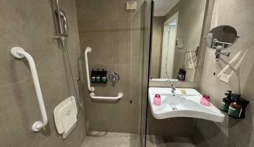 Twin Room - Disability Access