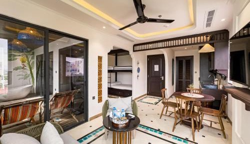 Family Suite with Balcony