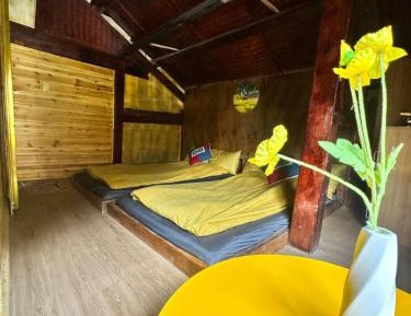 Twin Room with Shared Toilet