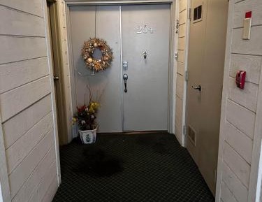 Double or Twin Room with Private Bathroom