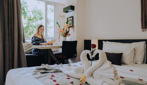 Deluxe Double or Twin Room