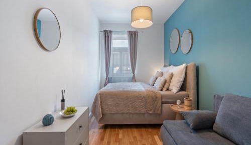 Two-Bedroom Apartment with City View