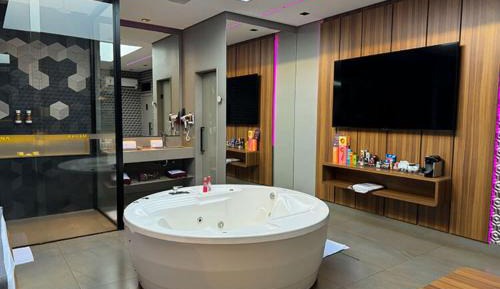 Standard Suite