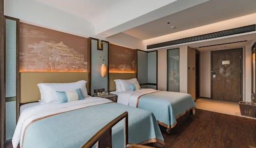 Twin Room with Shower