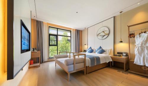 Superior Queen Room