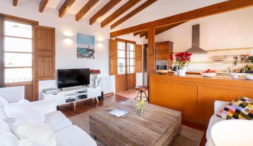 Three-Bedroom Holiday Home 