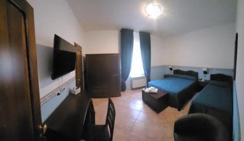 Comfort Triple Room with Shower