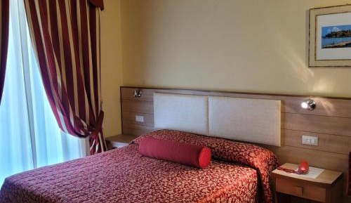 Superior Double or Twin Room with Lake View