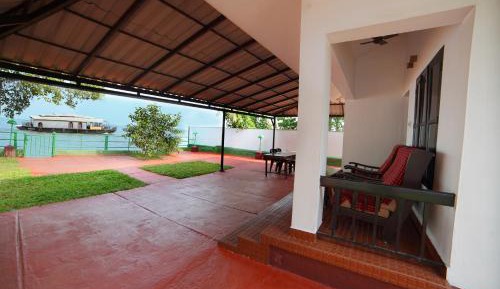 Lake Front Villa