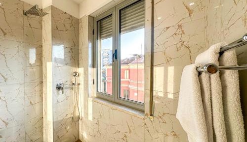 Twin Room with Balcony