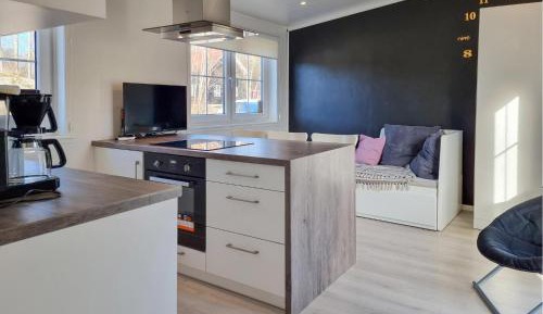 One-Bedroom Holiday Home
