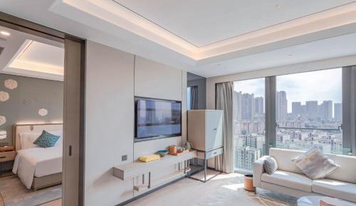 One-Bedroom Suite