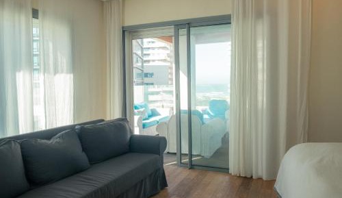 Two-Bedroom Apartment with Terrace and Sea View
