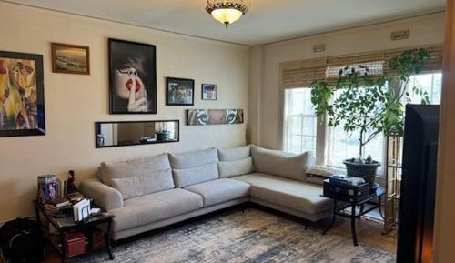 One-Bedroom Apartment - Non-Smoking