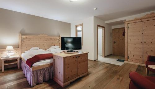 Room #7563206