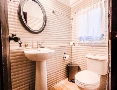 Queen Room with Garden View