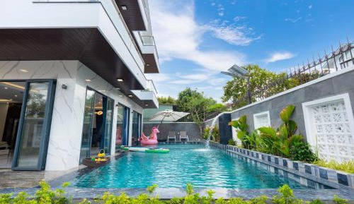 Villa with Private Pool