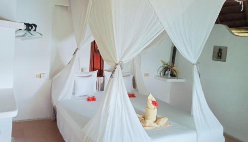 Bungalow with Sea View