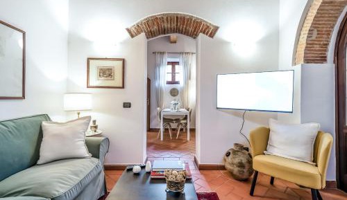 Two-Bedroom Deluxe Apartment