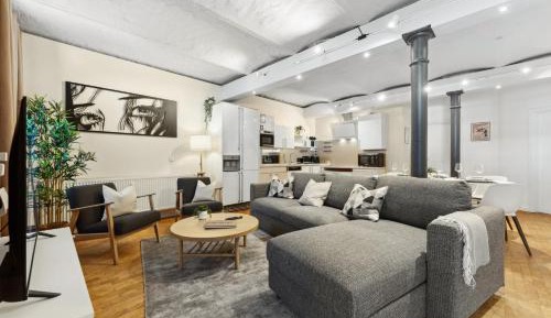 Two-Bedroom Apartment with Balcony