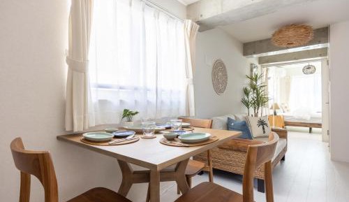 Three-Bedroom Apartment - High Floor
