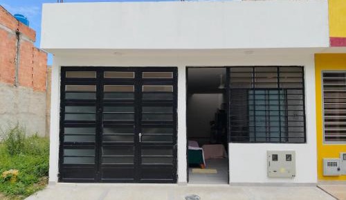 One-Bedroom House