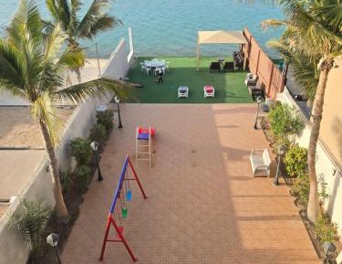Villa - Beach Front