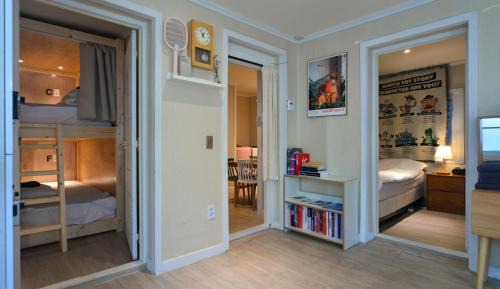 Bed in 6-Bed Mixed Dormitory Room