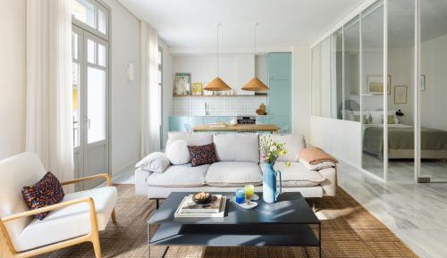 Two Bedroom Apartment with Balcony (Velvet)