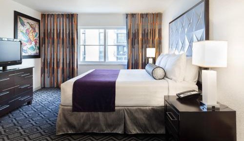 Two-Bedroom Suite