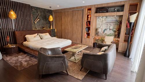 Deluxe Double Room with Balcony