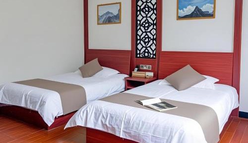 Double Room with Mountain View