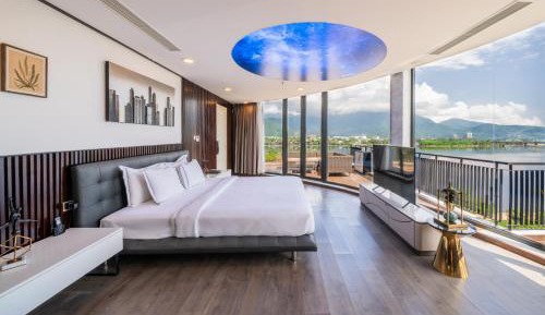 Penthouse Apartment